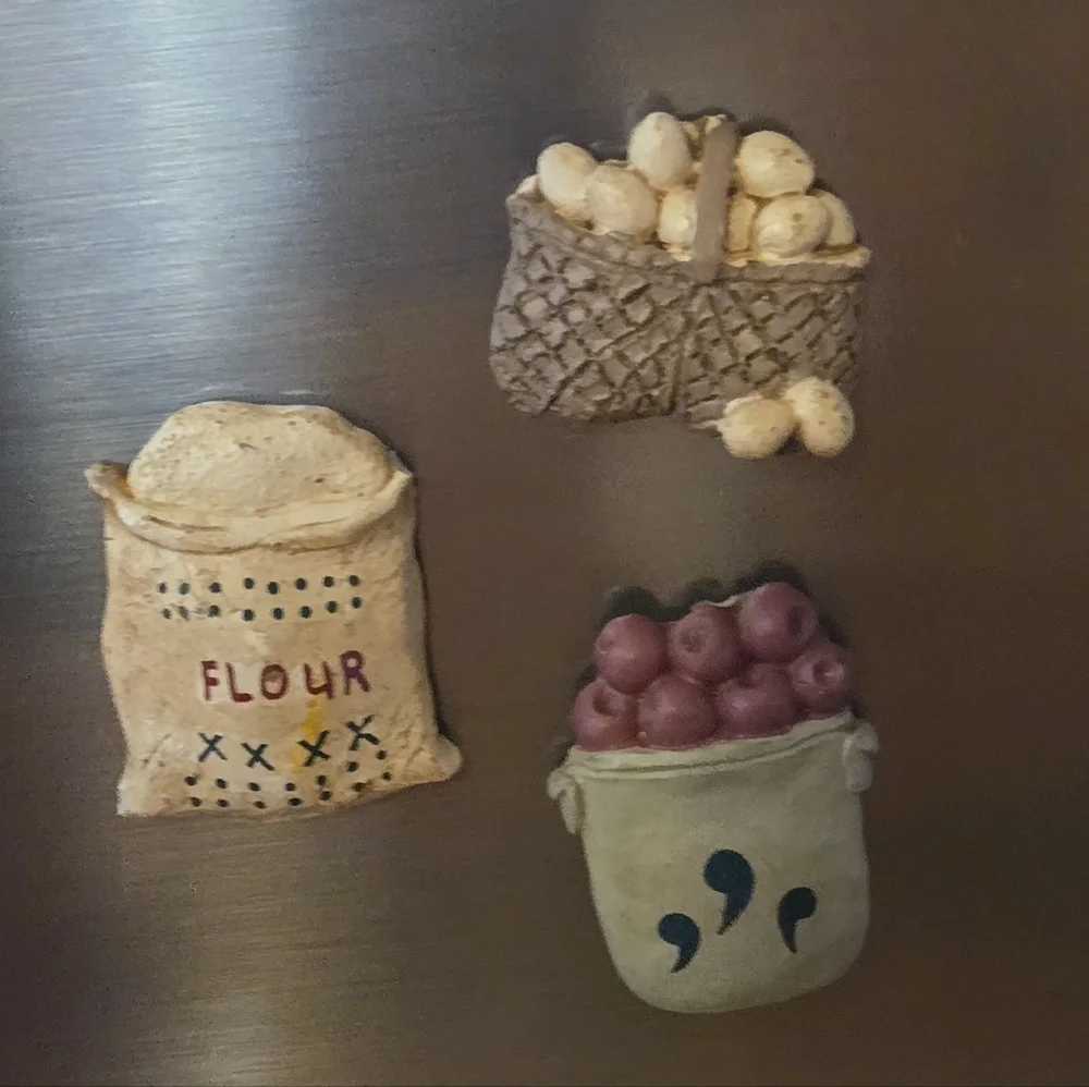 Vintage, Set of three magnets. Country style.